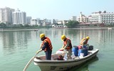 Tiếp tục xử lý ô nhiễm nước hồ ở Hà Nội bằng chế phẩm Redoxy-3C
